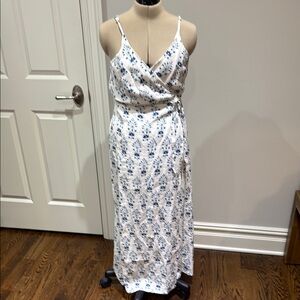 Roberta Roller Rabbit Small Floral Blue and White Wrap Dress S